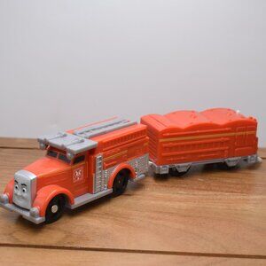 Flynn Fire Truck Motorized Tender Thomas & Friends Mattel Train Battery Operated